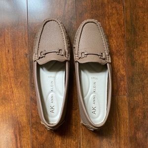 Anne Klein shoes size 7.5